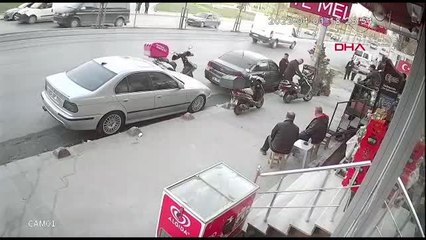 DENEME SÜRÜŞÜ BAHANESİYLE MOTOSİKLETİ ÇALDI