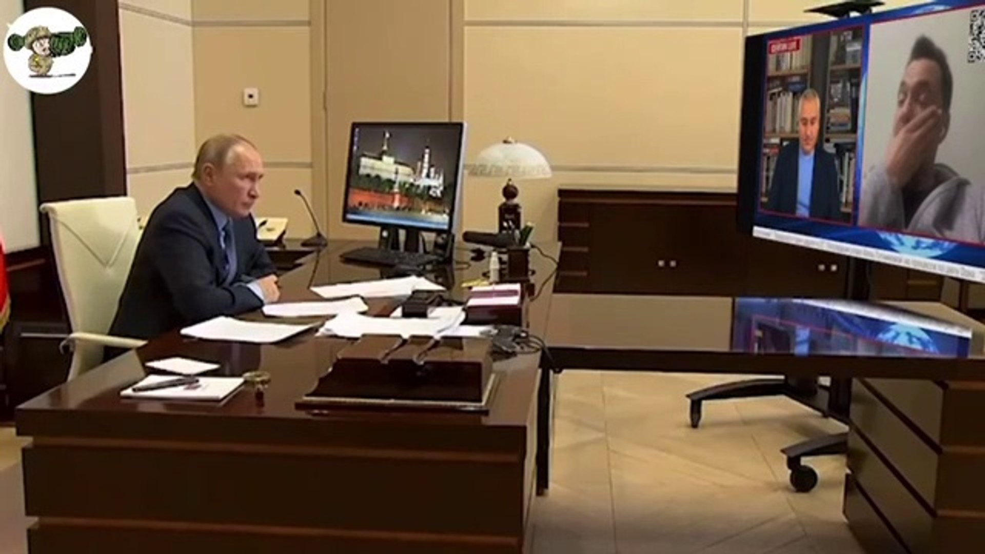 ⁣Юмор. ху..ло смотрит стрим с Арестовичем