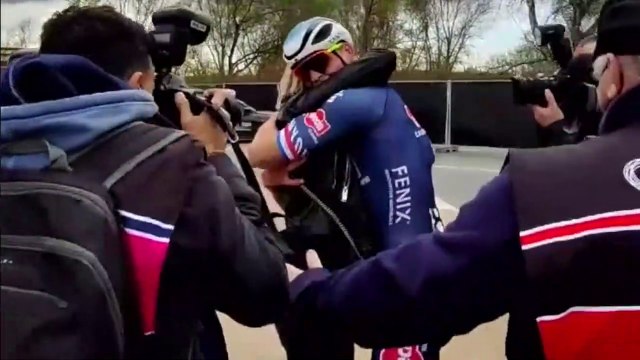 Tour des Flandres - Le 106e Ronde à Mathieu van der Poel, Dylan van Baarle 2e, Valentin Madouas 3e, Tadej Pogacar 4e !