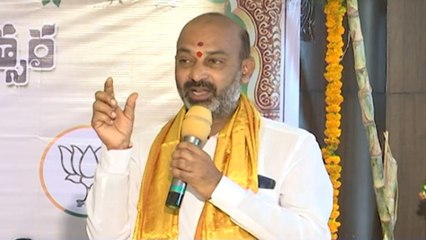 Bandi Sanjay : ఉగ్రవాదమే శత్రువు .. శాంతి మాత్రమే తారక మంత్రం | Oneindia Telugu