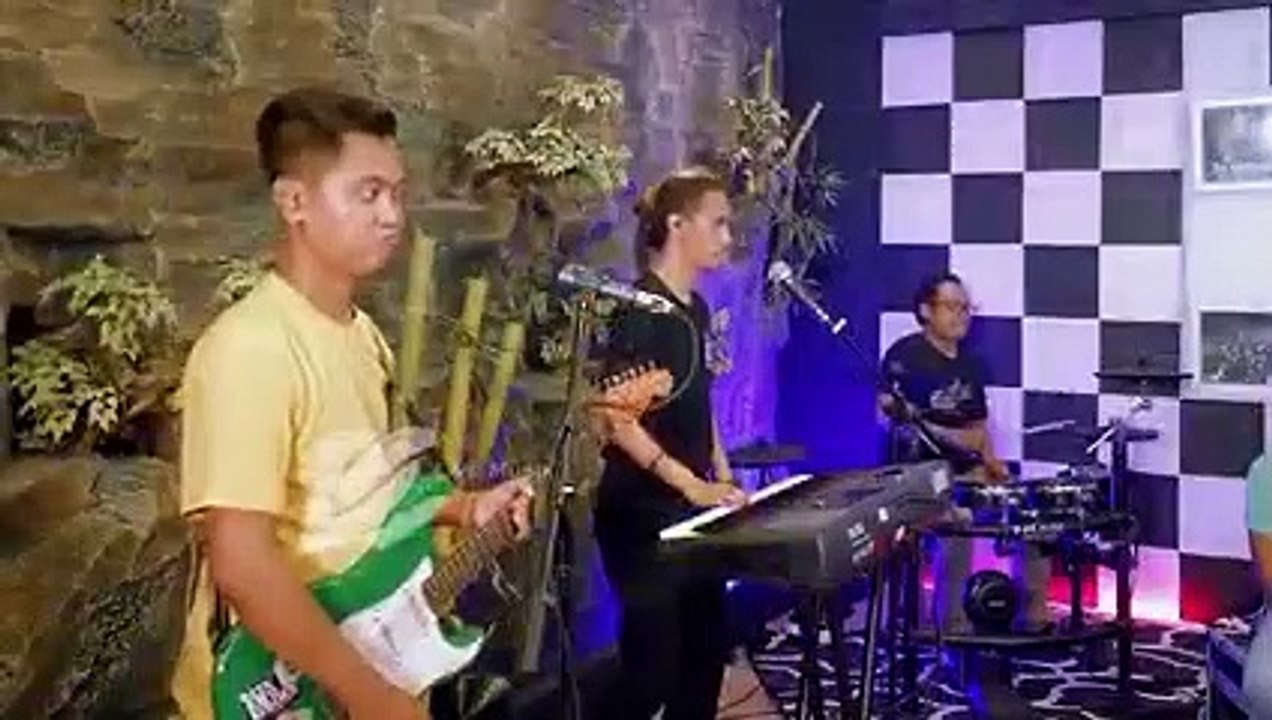 sing tak sayang ilang~vita alvia