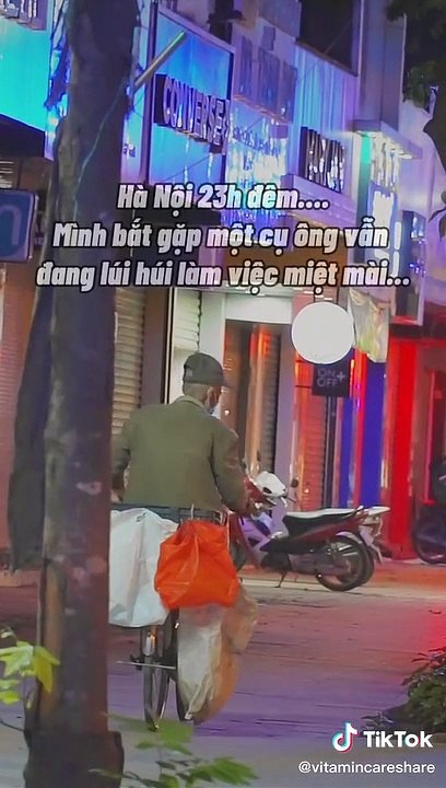 Cụ ông U80 chạy xe đạp đi nhặt ve chai giữa khuya: 5kg được 25 ngàn đồng