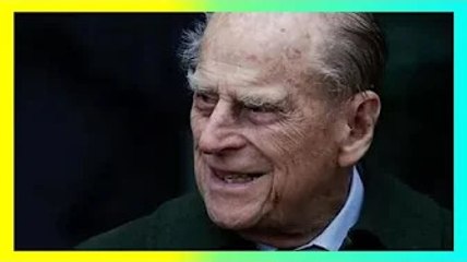 Philip ''n'avait pas de modèles pour les parents'' av@nt que la famille ne s'unisse pour le mémorial