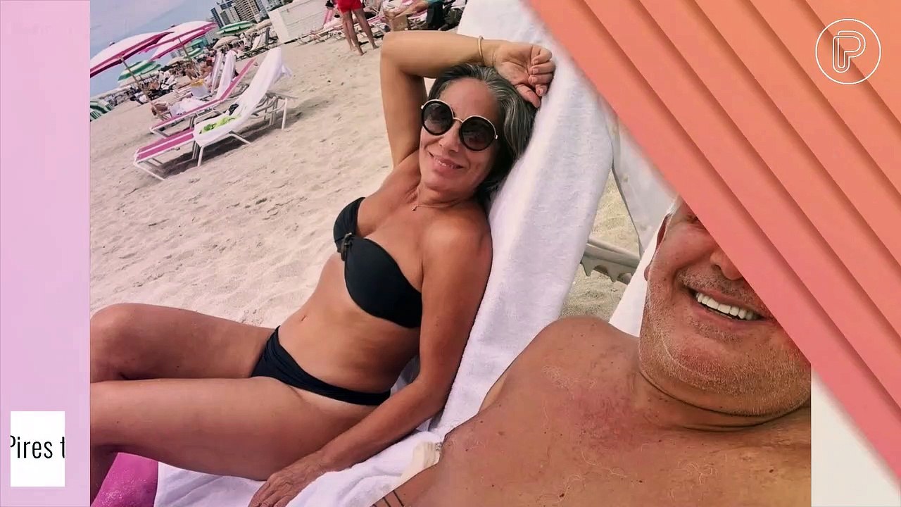 Aos 58 anos de idade, Gloria Pires posa de biqu...
