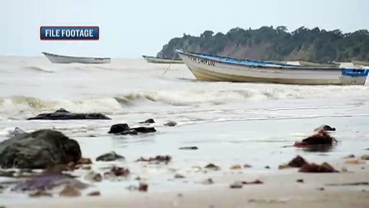Vessel Overturned, Five Missing