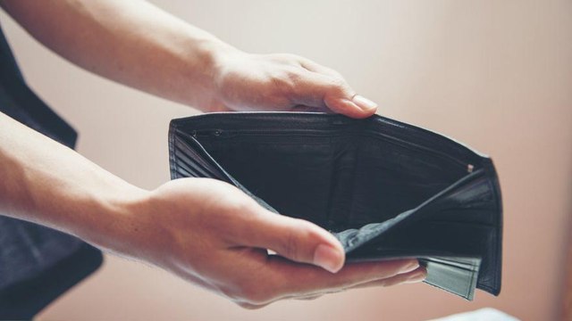 Kasa önlerinde ‘Yetersiz bakiye’ uyarıları da arttı