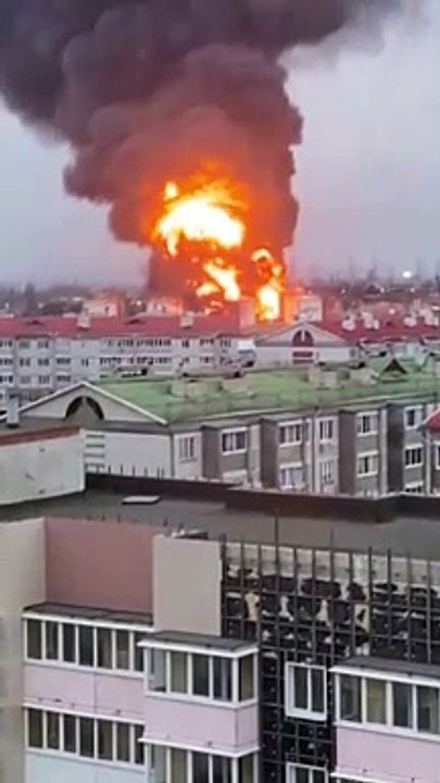 Ukraine Attacks an oil Depot in Russian Territory