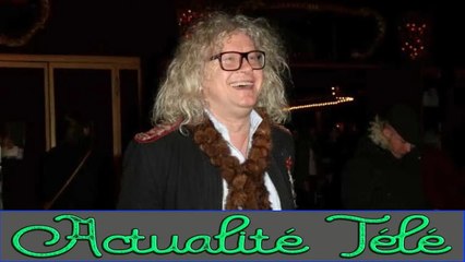 Pierre Jean Chalençon atomisé par des acheteurs d’Affaire conclue, aïe ça pique !