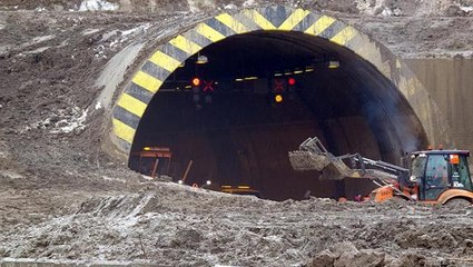 Heyelan iki yönün de kapanmasına neden olmuştu! Bolu Dağı Tüneli yeniden ulaşıma açılıyor