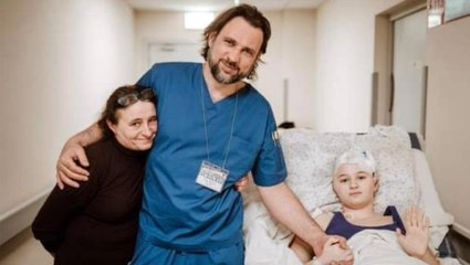 Evinde saklanırken başından vurulan Ukraynalı kız yaşama tutundu