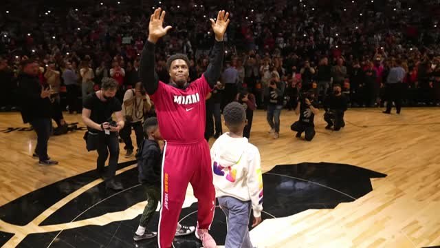 Lowry leads Miami to victory on emotional Raptors return