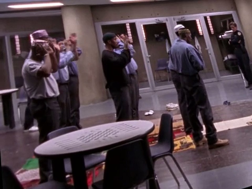 Oz S01 E07