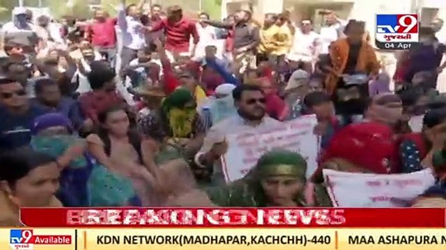 Health workers creates ruckus while protesting over unresolved issues in _Gandhinagar _TV9News