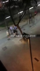Una mujer lanza a un perro por la ventana en el Besòs