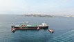 İstanbul Valiliği'nden, Haydarpaşa Limanı açıklarında karaya oturan gemiye ilişkin açıklama
