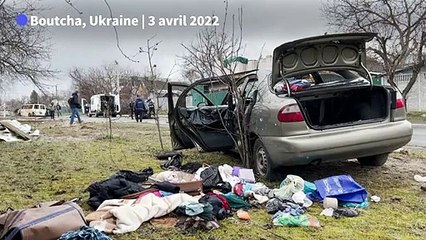Ukraine: dans les rues de Boutcha, des bénévoles ramassent les cadavres