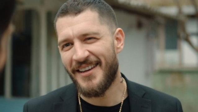 Fenomen dizi Üç Kuruş bu akşam sevenleriyle buluşuyor! Kartal ve Efe düğün hazırlıklarına başlıyor!