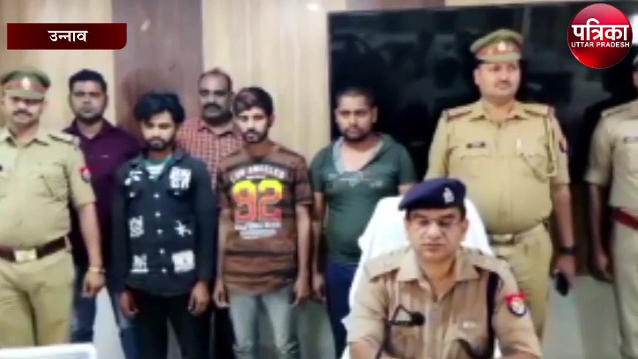मोटरसाइकिल सहित तीन शातिर अभियुक्त गिरफ्तार, लूट की घटनाओं  को देते थे अंजाम