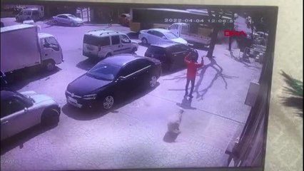 BEYOĞLU'NDA İETT OTOBÜSÜ KAZASI KAMERADA