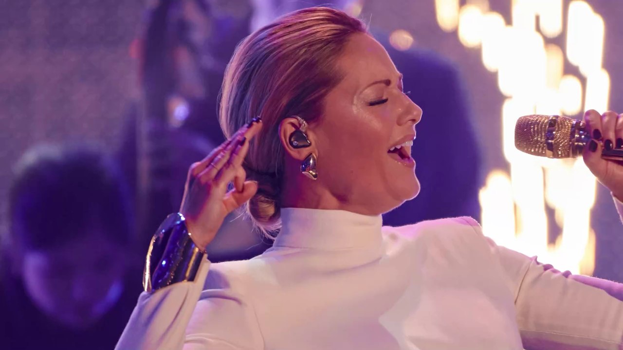 Helene Fischer gibt Konzert-Comeback und überrascht mit Putin-Aussage