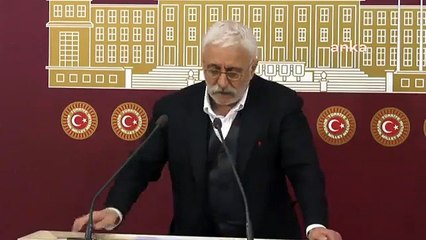 TBMM’de rahatsızlanan HDP’li Oluç, basın toplantısını yarım bırakmak zorunda kaldı
