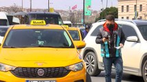 Emniyet kemeri takmayan taksici: Rahatsız ediyor