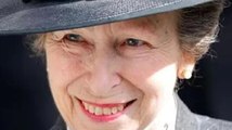 Aucune attention nécessaire!' La princesse Anne laisse les fans royaux jaillir lors de la dernière s