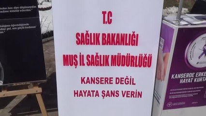 Kanser Haftası dolayısıyla stant kuruldu