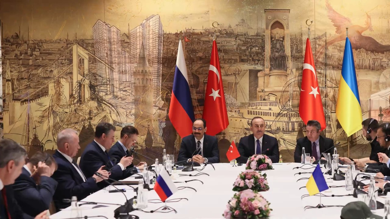 Angst vor Putin: Geheimdienste sind sich sicher, dass Putin von Beratern im Ungewissen gehalten wird