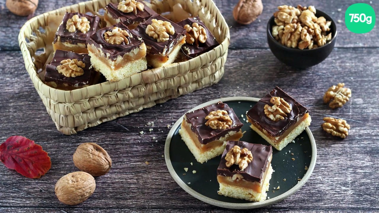 Carrés sablés au caramel, chocolat et Noix de Grenoble AOP