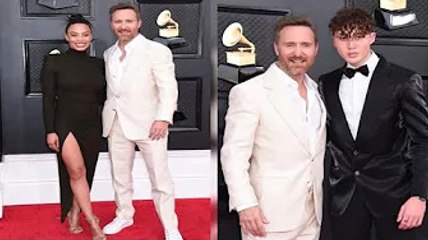 Grammy Awards 2022  David Guetta au top à 54 ans avec sa femme f@tale Jessica et son fils Tim Elv