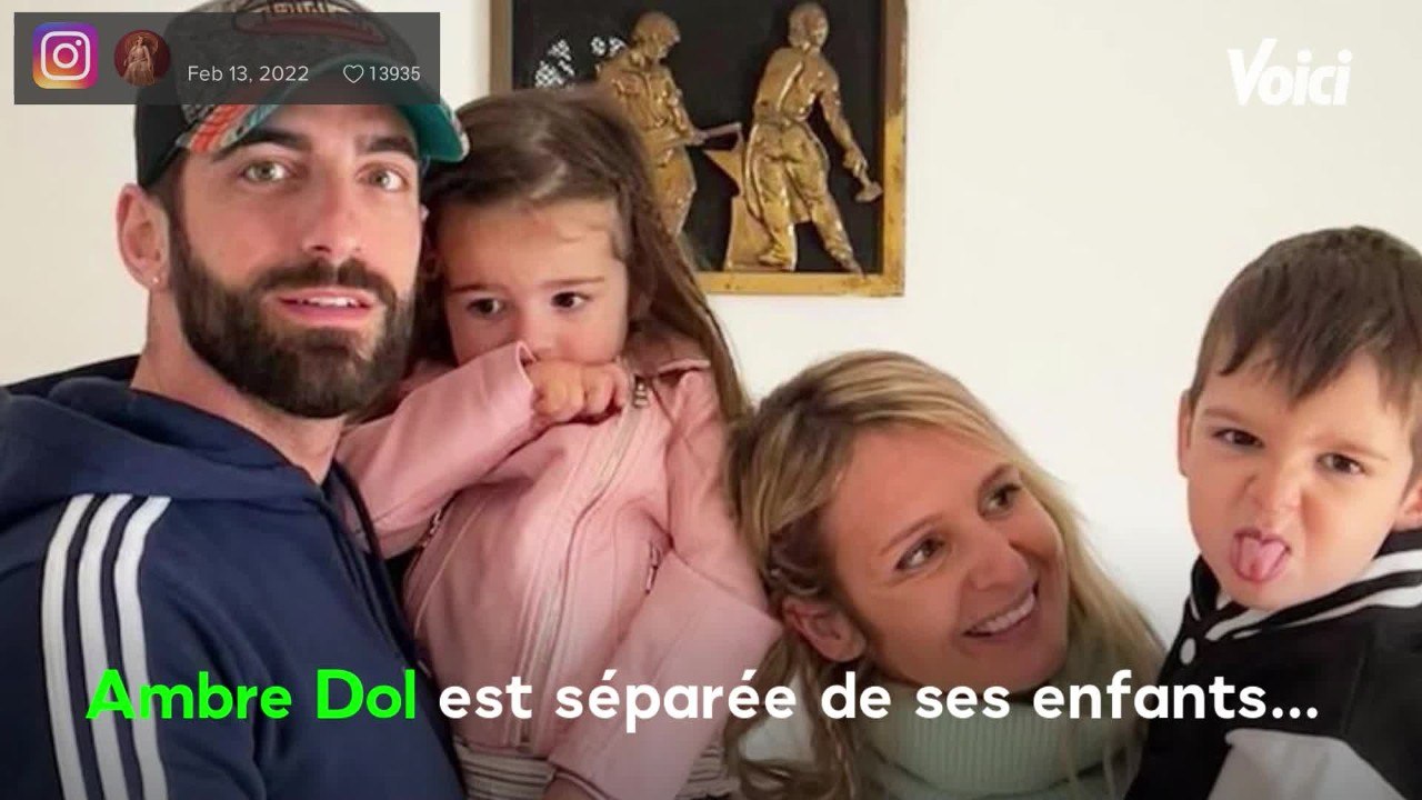 Voici - PHOTO Ambre Dol (Familles nombreuses) triste : la mère de famille séparée de ses enfants
