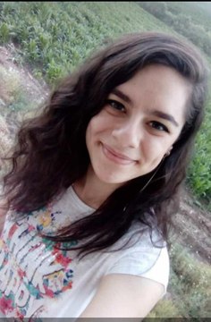 BOŞANDIĞI EŞİNİ ÇOCUĞUNUN GÖZÜ ÖNÜNDE BIÇAKLADI