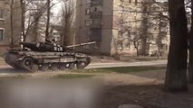Rusia refuerza la ofensiva en el Donbás y machaca Mariúpol con ayuda de los chechenos