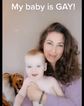 No sabemos si el bebé es gay lo que sí sabemos es lo que es la madre...