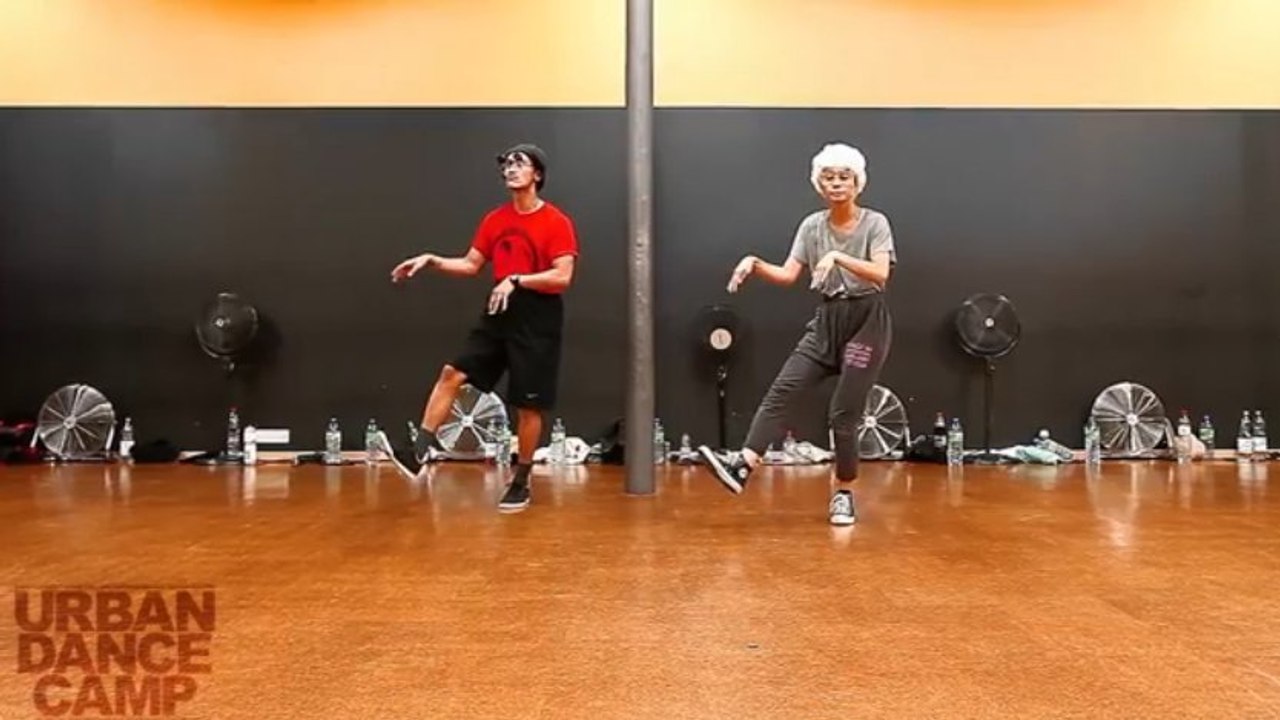 Diese beiden Tänzer legen eine unglaubliche Performance aufs Parket! Ihr werdet euren Augen nicht trauen!