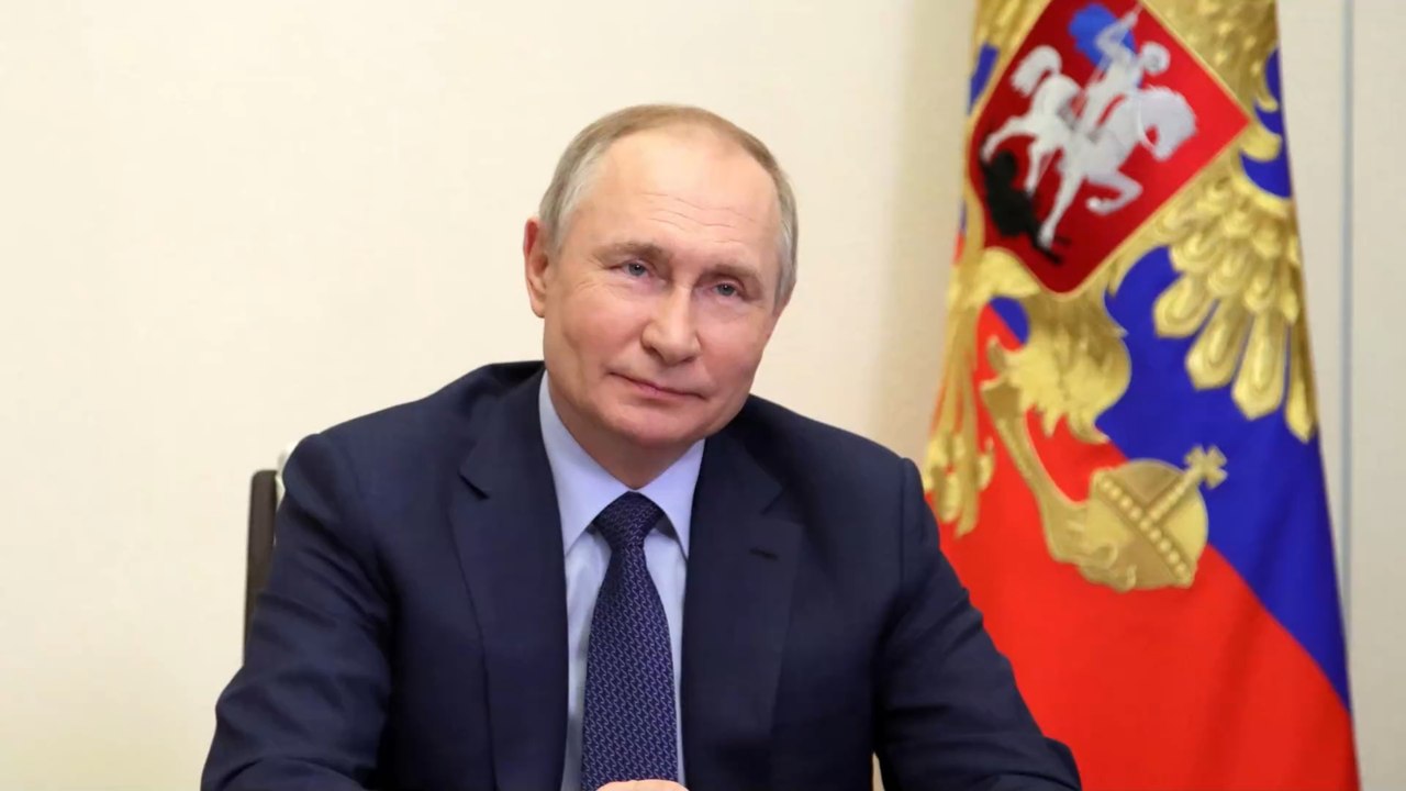 Vladimir Putin: Here’s why the Russian leader baths in antler blood