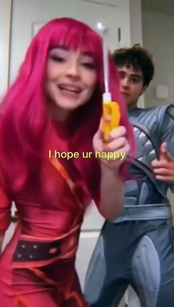 could you feel Olivia rodrigo pain she is so deep. #oliviarodrigo #happier #sour