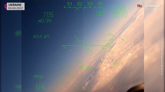 تصاویری از حملات هواپیماهای جنگنده روسیه بر فراز اوکراین