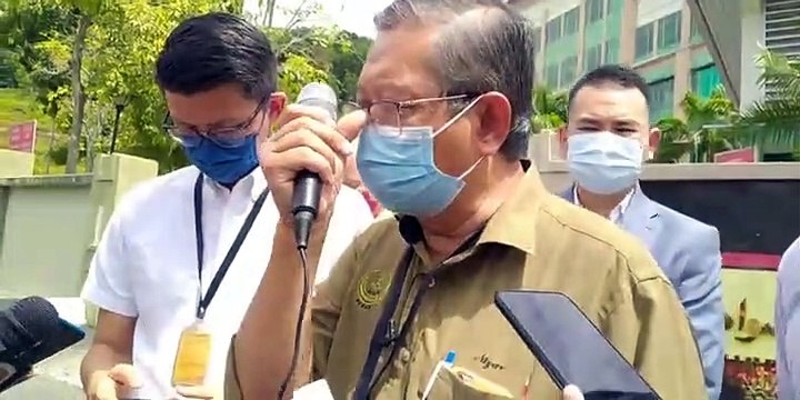 Sidang media isu jual tanah lapangan terbang di Perak