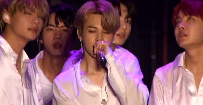 BTS (방탄소년단) - Blood Sweat And Tears [MEMORIES OF 2017]