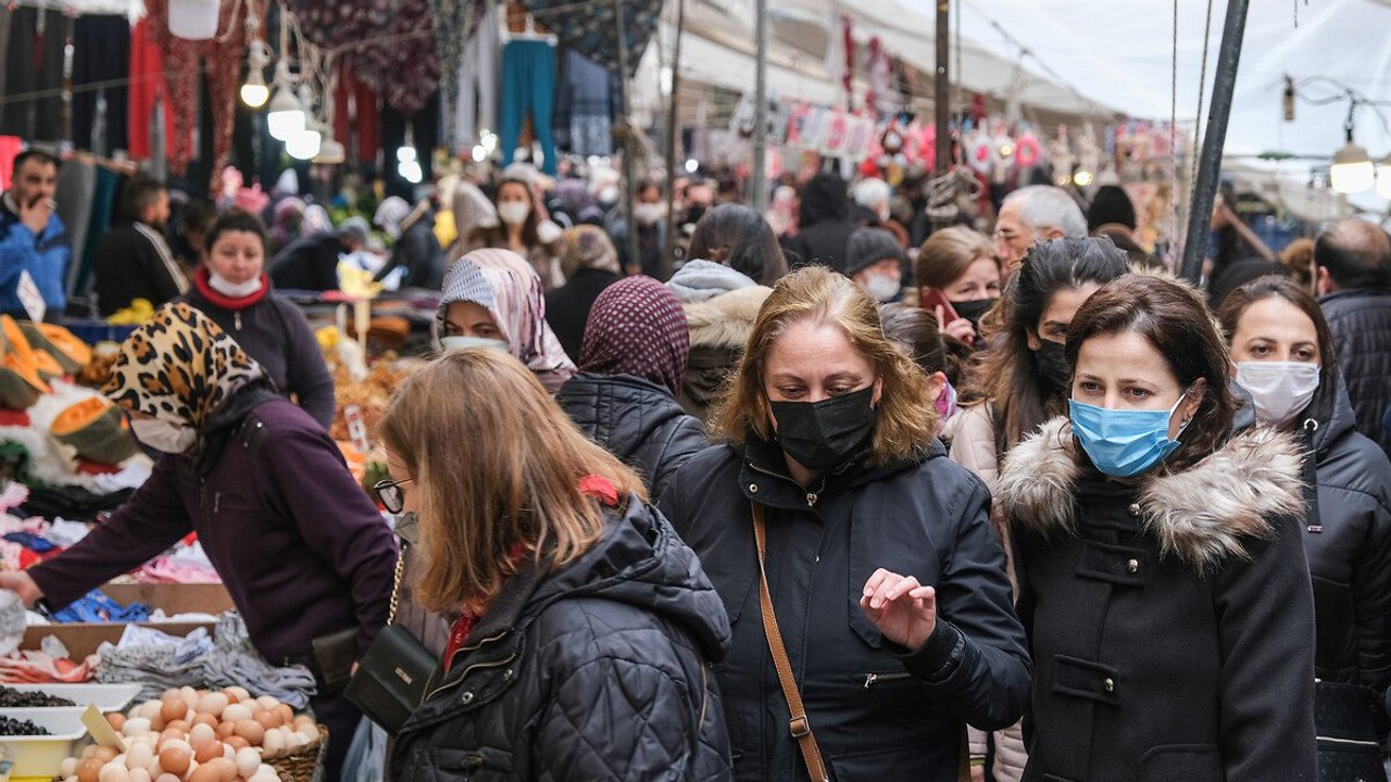 Fedakarlık isteyen Erdoğan’a vatandaştan yanıt: Yemeyelim mi? Aç mı duralım?