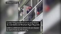 Wrexham - Ryan Reynolds célèbre la victoire en demi-finale du FA Trophy