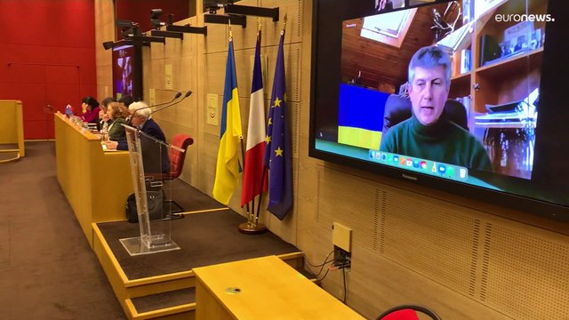 Francia: i beni degli oligarchi russi per la ricostruzione ucraina? Il senato studia una legge