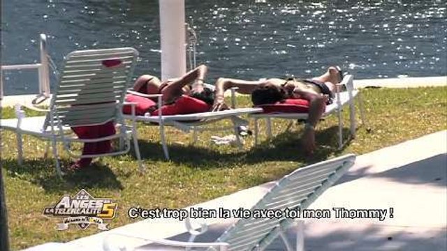 Les Anges 5 : Le début d'une grande histoire entre Nabilla et Thomas ?