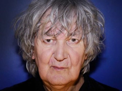 Jacques Higelin : 4 ans après le décès de l’artiste, Izïa et Arthur H lui rendent un hommage bouleversant
