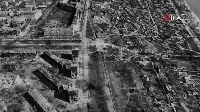 Ukrayna'nın Mariupol eyaletindeki yıkım havadan görüntülendi