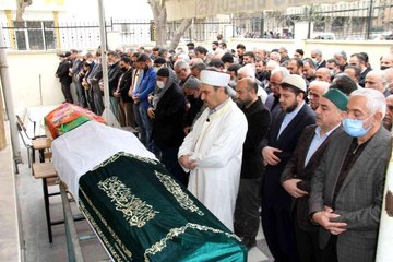 Son dakika 3. sayfa: Elazığ'da öldürülen anne ve kızı son yolculuklarına uğurlandı