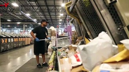 Amazon Is Looking To Ban Words Like ‘Union,’ ‘Restrooms’ and ‘Slave Labor’ From Internal Chat App