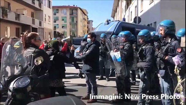 Firenze, nuova occupazione per il palazzo di viale Corsica